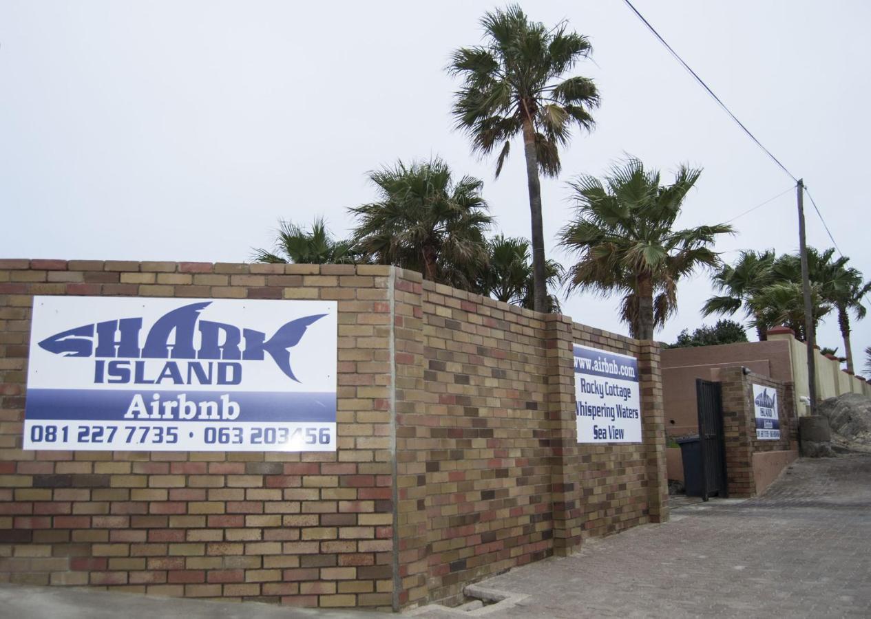 Shark Island Airbnb Lüderitz Buitenkant foto